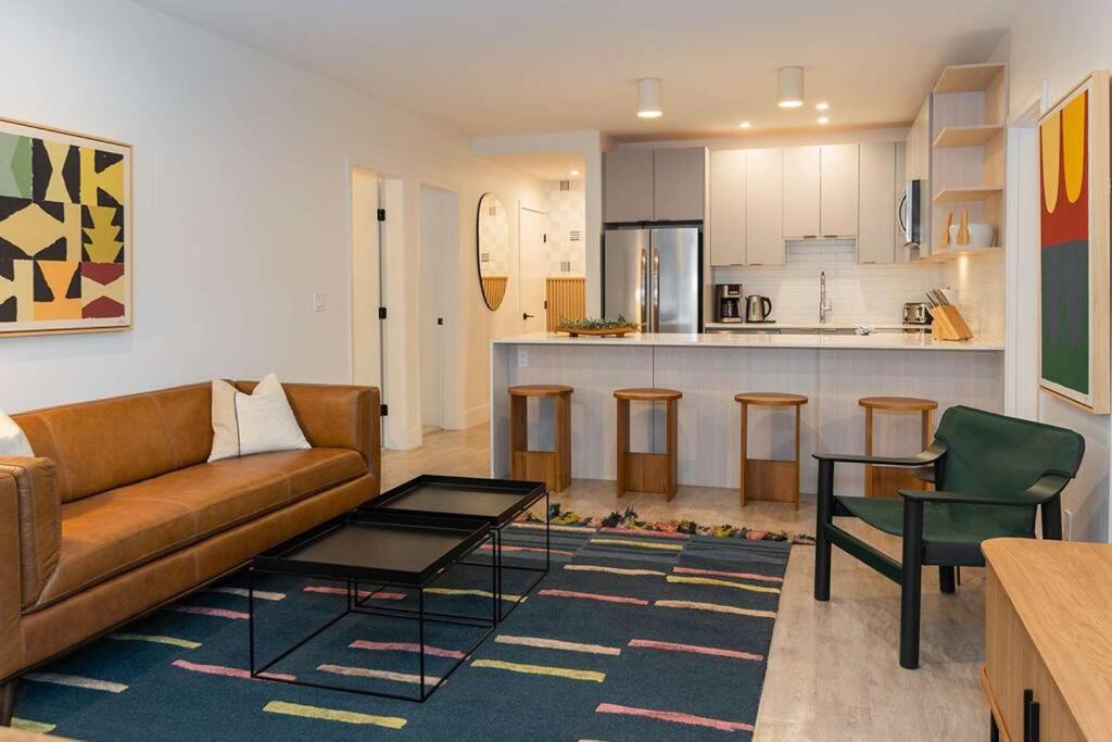 Tally Ho By Revelstoke Vacations Екстер'єр фото