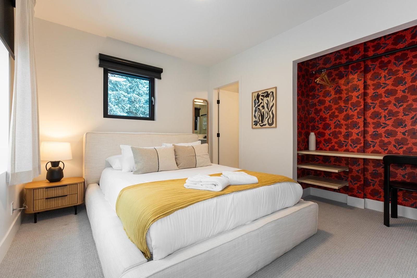 Tally Ho By Revelstoke Vacations Екстер'єр фото