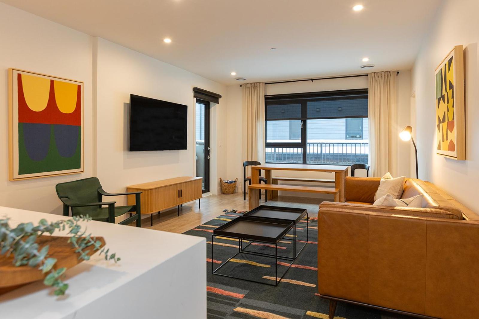 Tally Ho By Revelstoke Vacations Екстер'єр фото